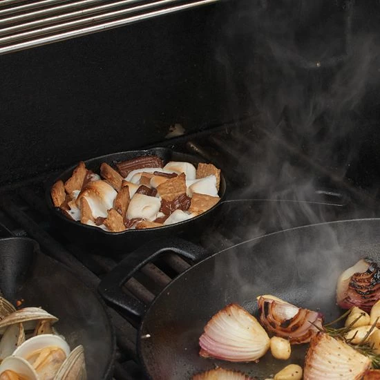 Food Network™ 5-in. Pre-Seasoned Cast-Iron Mini Skillet 5 Food Network™ 5-in. Pre-Seasoned Cast-Iron Mini Skillet - Image 3